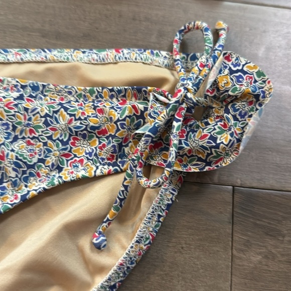 J Crew Classic Floral Print Bikini SZ Medium - Picture 4 of 7